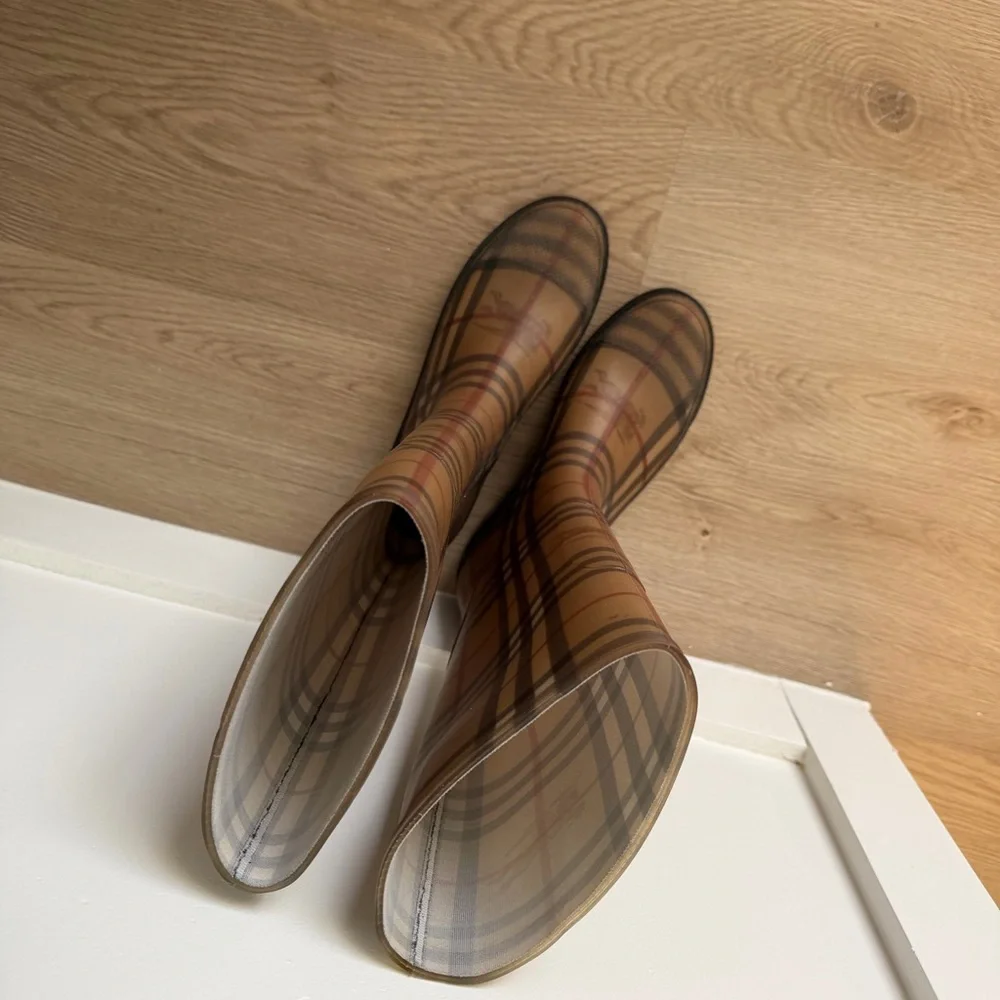 Burberry Tan Plaid Knee-High Rain Boots - Picture 5 of 5